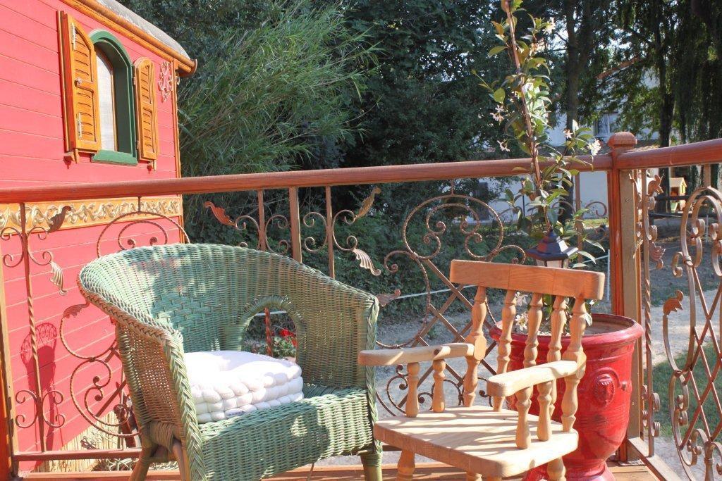 La Roulotte "Les Saintes" Bed & Breakfast Cameră foto